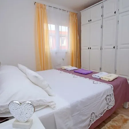 Luciano Apartamento *